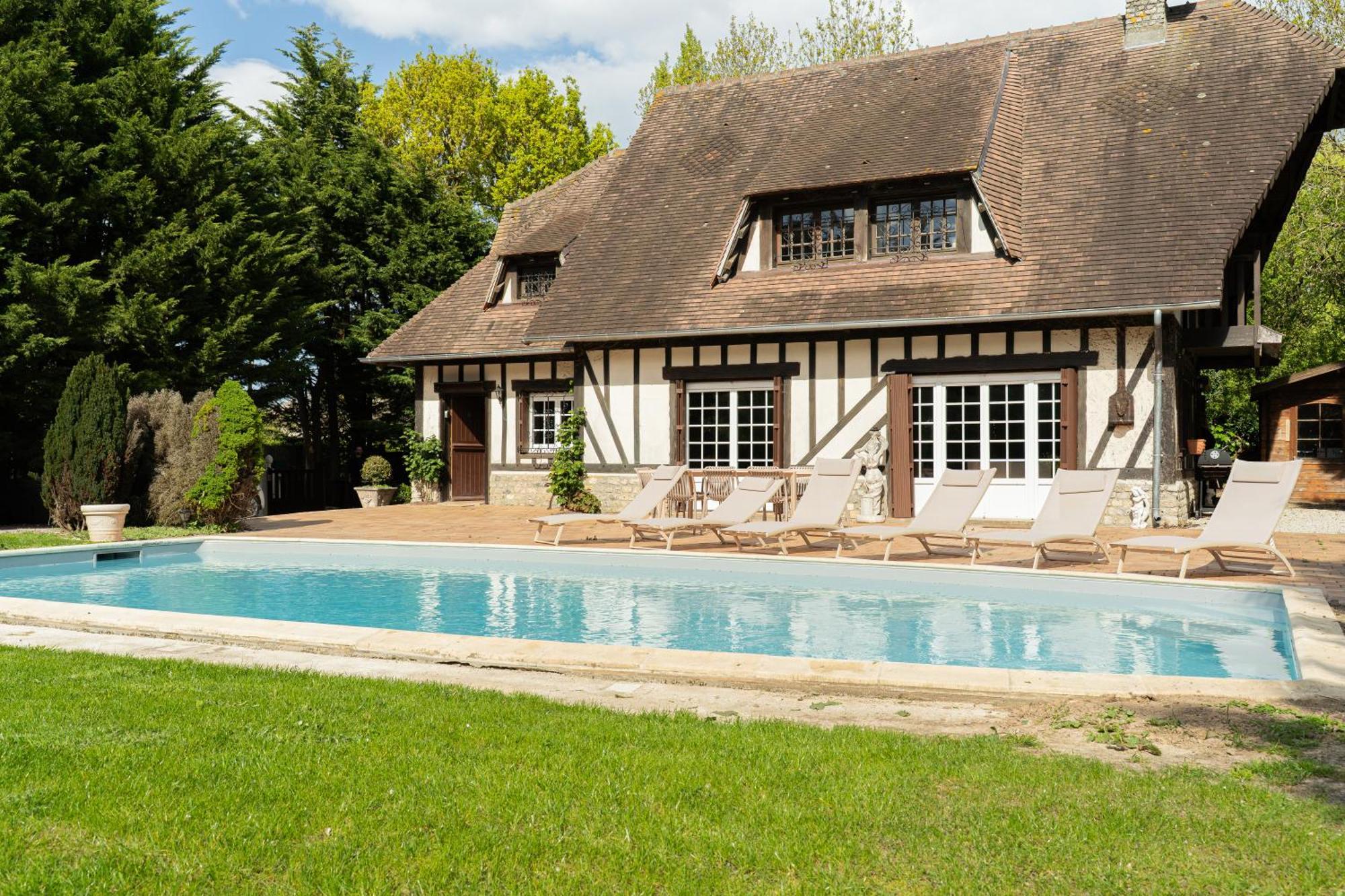 Superbe Maison Normande Avec Piscine A 3 Minutes De La Mer Auberville Εξωτερικό φωτογραφία